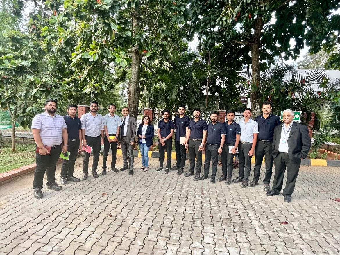 IZT participants gathered after a team program